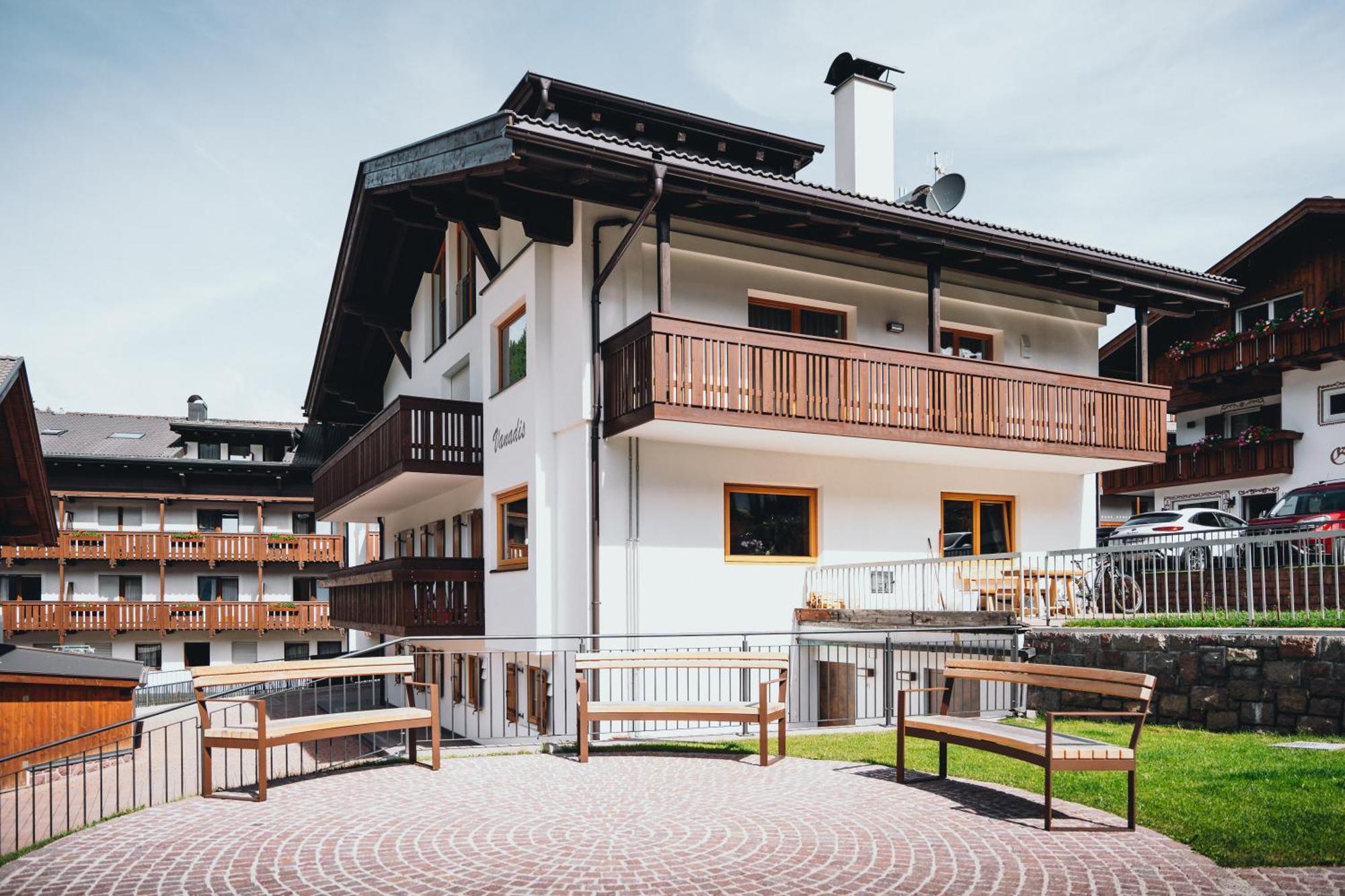 Apartment Moderne Panorama In Den Dolomiten, 2min Von Den Liften